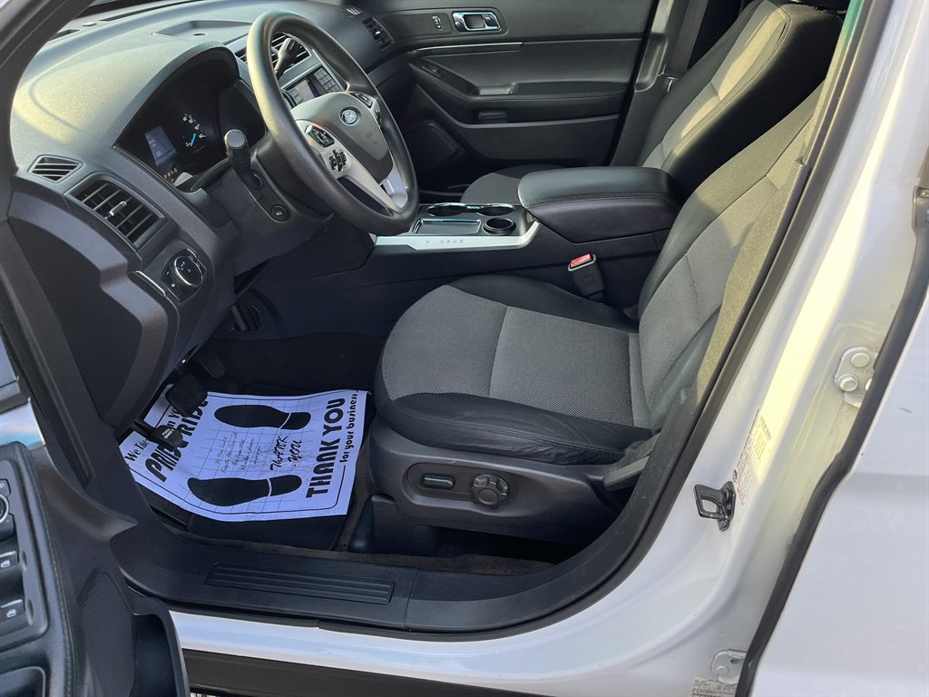 2013 Ford Explorer - $10,995