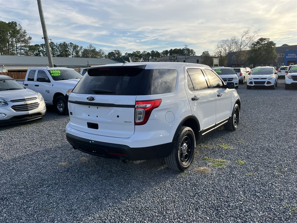 2013 Ford Explorer - $10,995