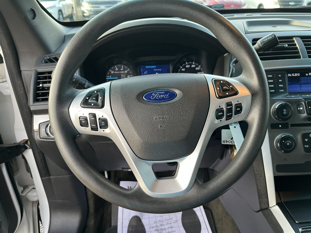 2013 Ford Explorer - $10,995