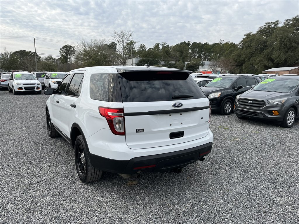 2015 Ford Explorer - $10,995
