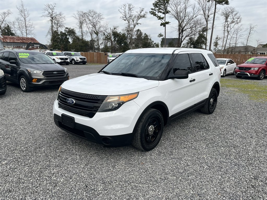 2015 Ford Explorer - $10,995