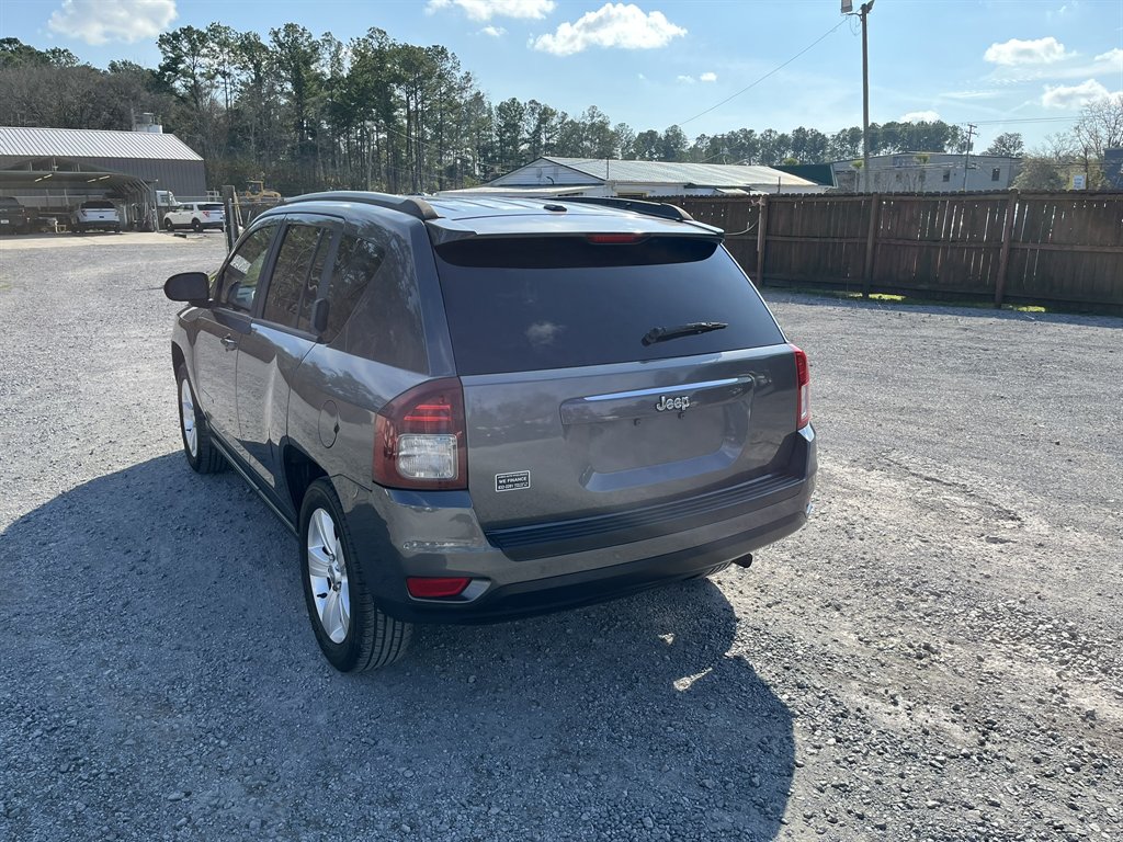 2016 Jeep Compass - $11,995