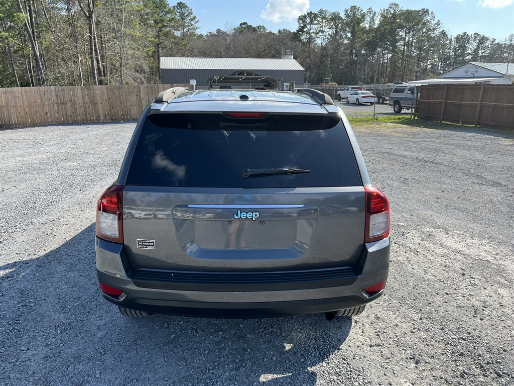2016 Jeep Compass - $11,995