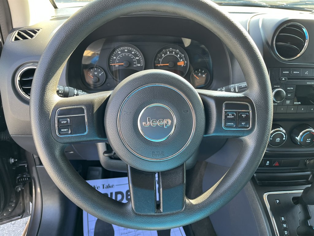 2016 Jeep Compass - $11,995