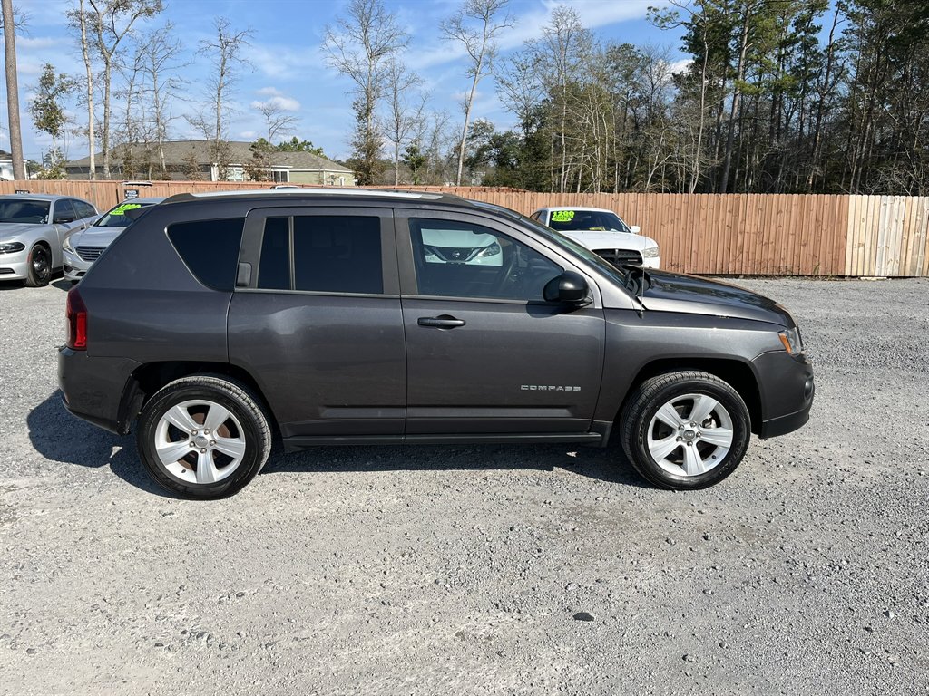 2016 Jeep Compass - $11,995