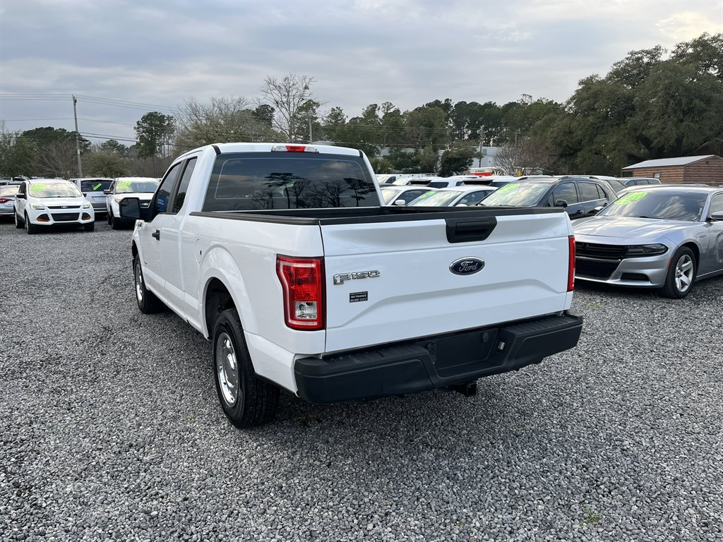 2015 Ford F-150 - $18,995