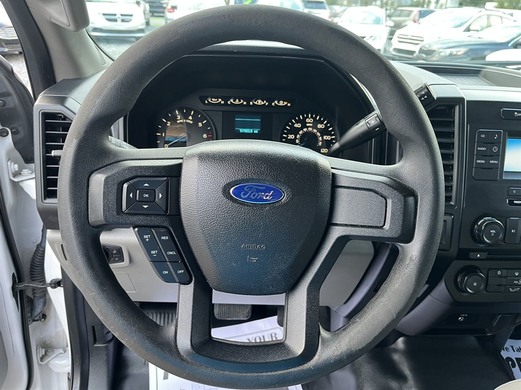 2015 Ford F-150 - $18,995
