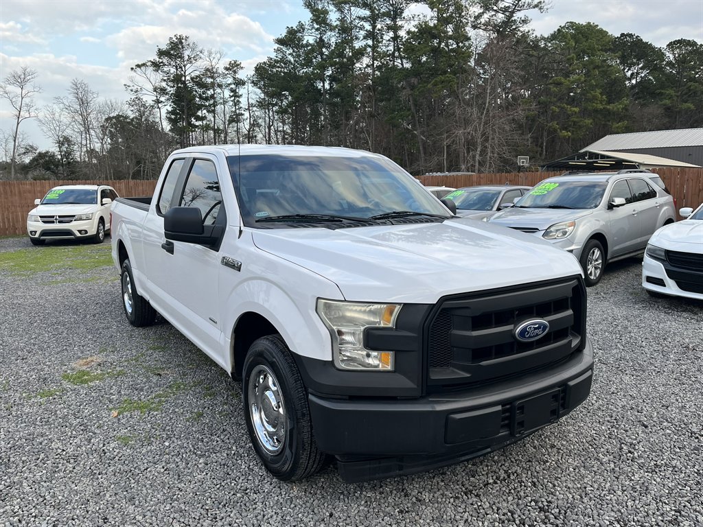 2015 Ford F-150 - $18,995
