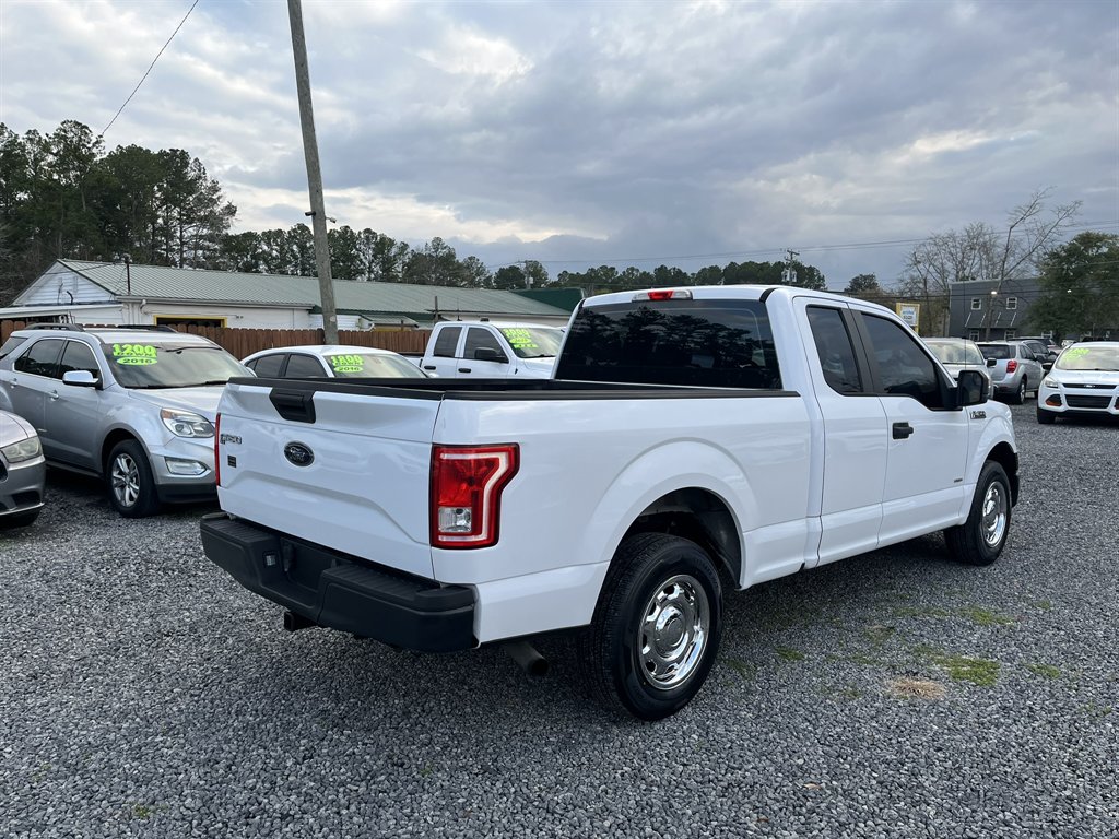 2015 Ford F-150 - $18,995