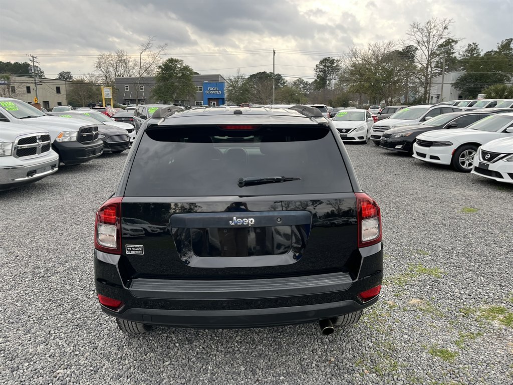 2017 Jeep Compass - $11,995