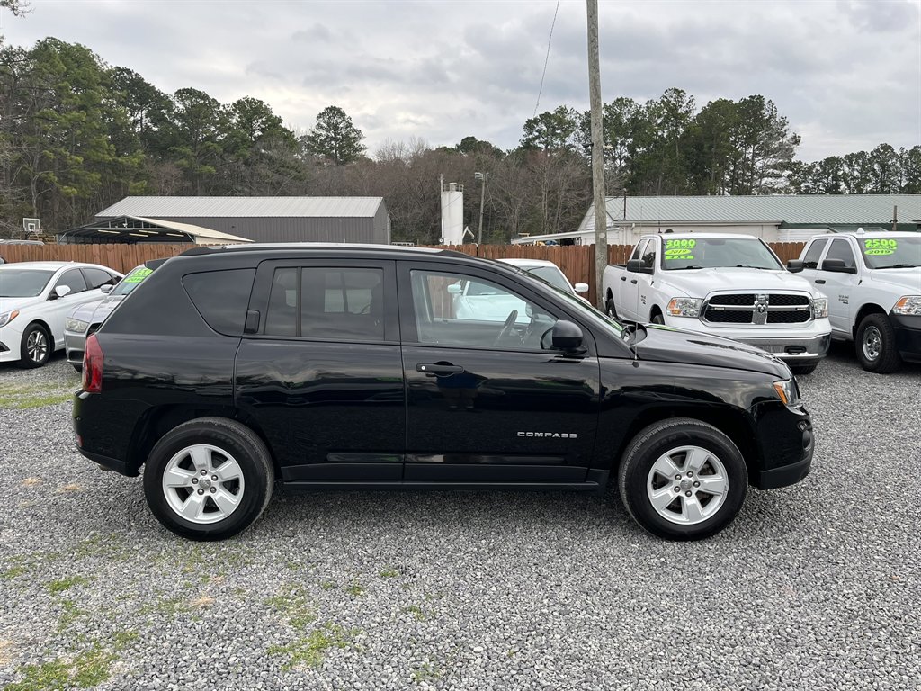 2017 Jeep Compass - $11,995
