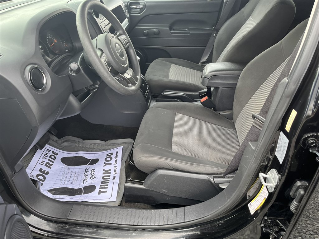2017 Jeep Compass - $11,995