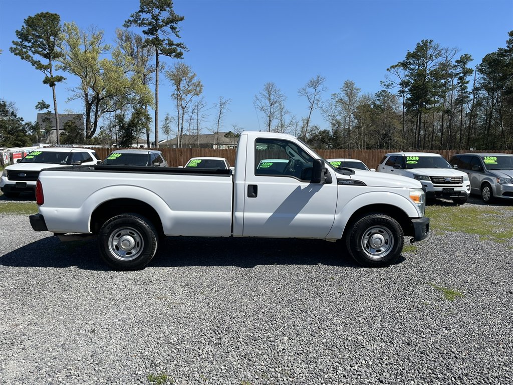 2015 Ford F-250 - $16,995
