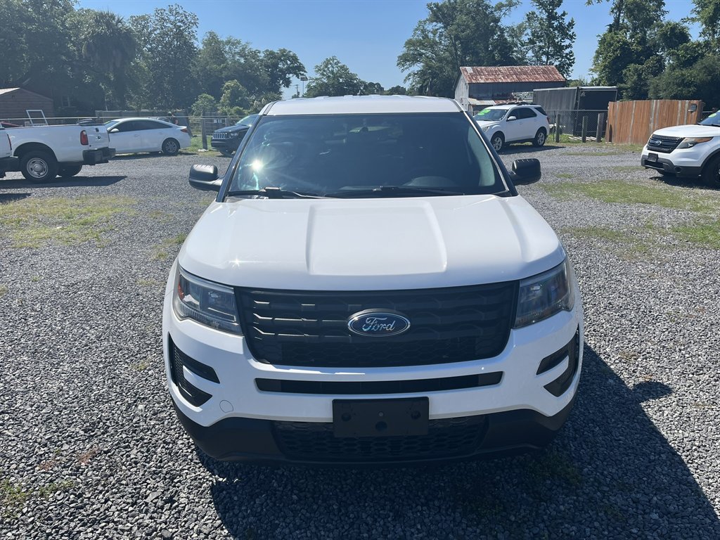 2017 Ford Explorer - $12,995