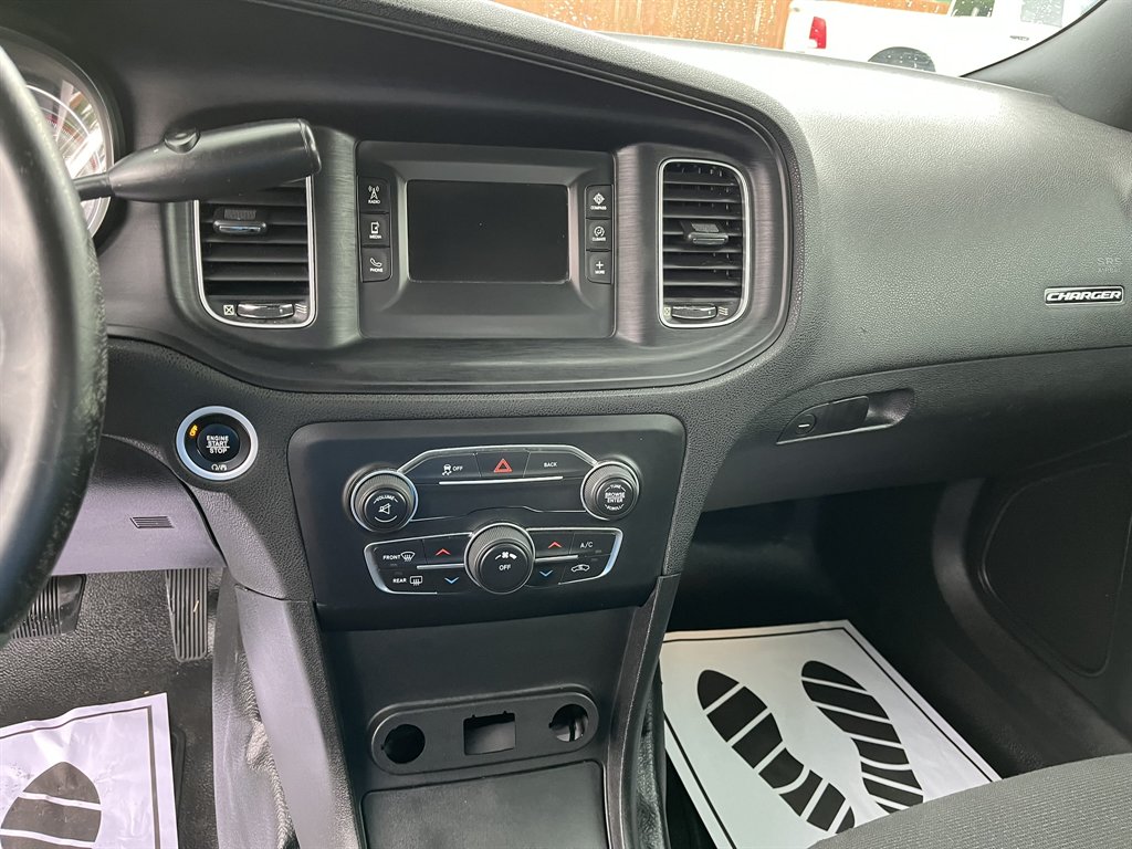 2016 Dodge Charger - $12,995