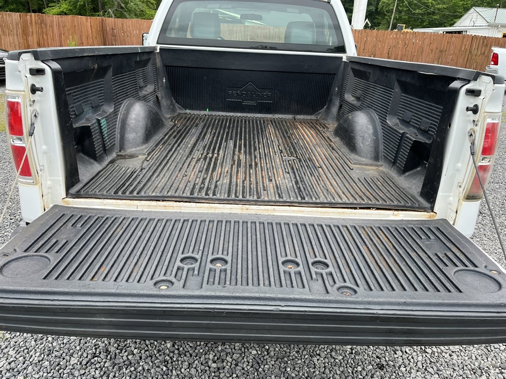 2013 Ford F-150 - $13,995
