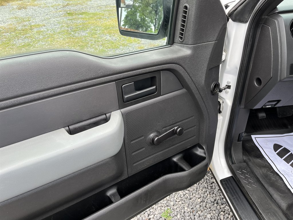 2013 Ford F-150 - $13,995