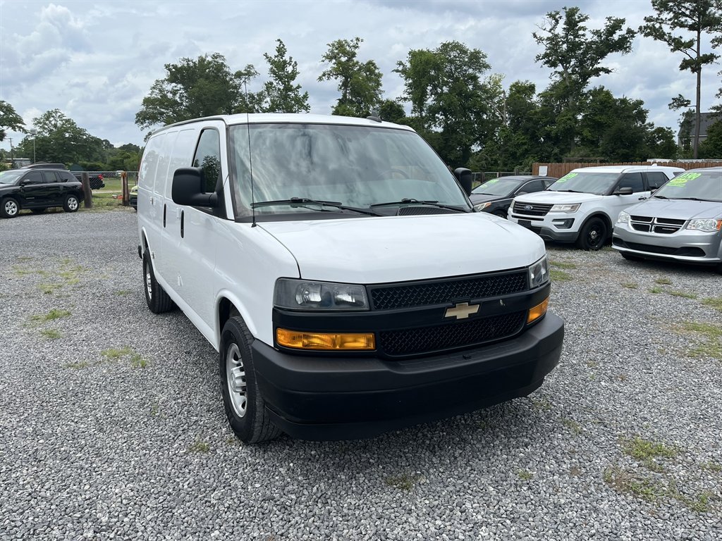 2018 Chevrolet Express - $17,995