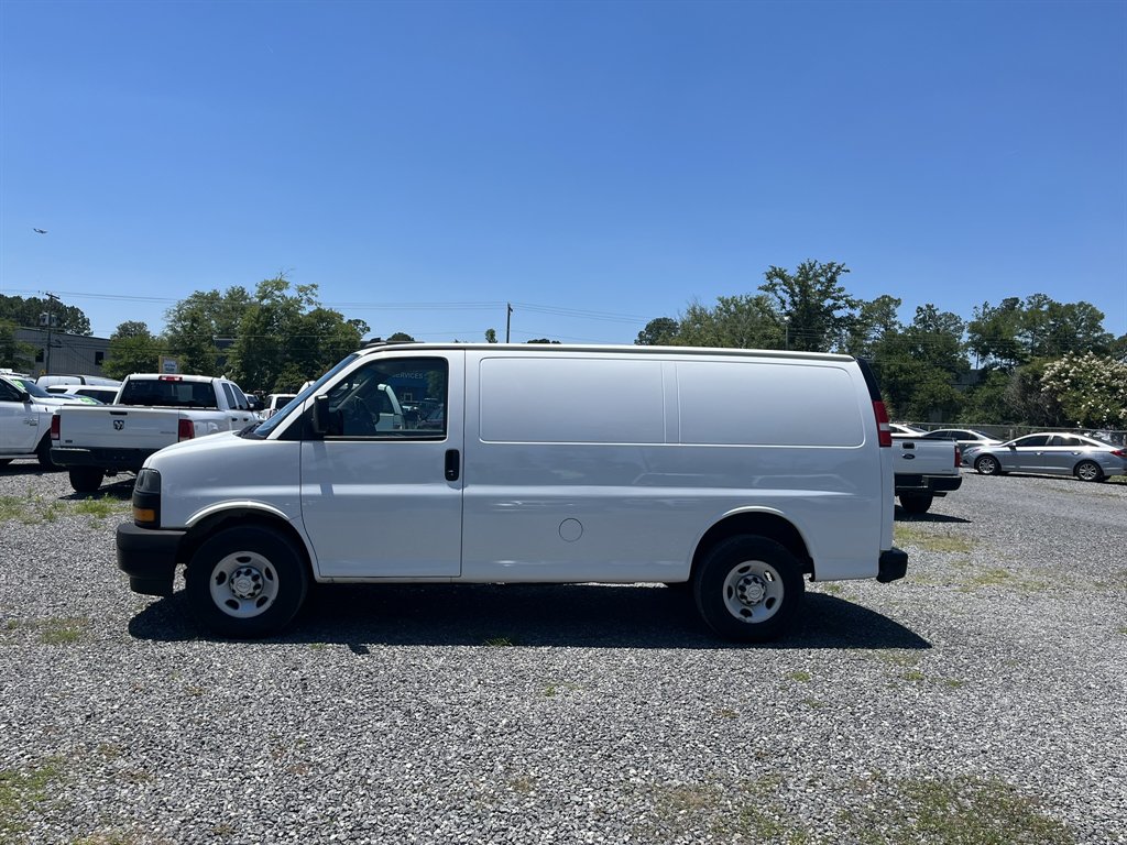 2018 Chevrolet Express - $15,995