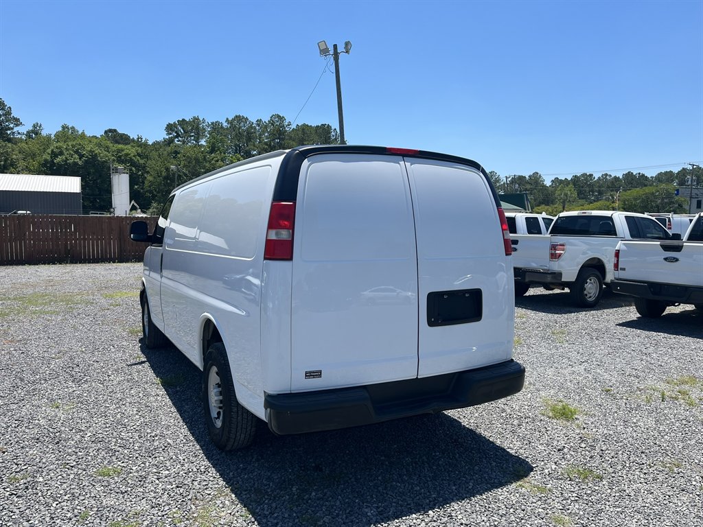 2018 Chevrolet Express - $15,995