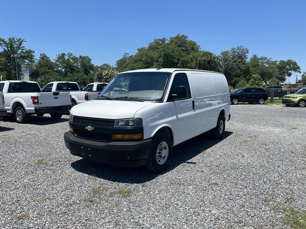 2018 Chevrolet Express - $15,995