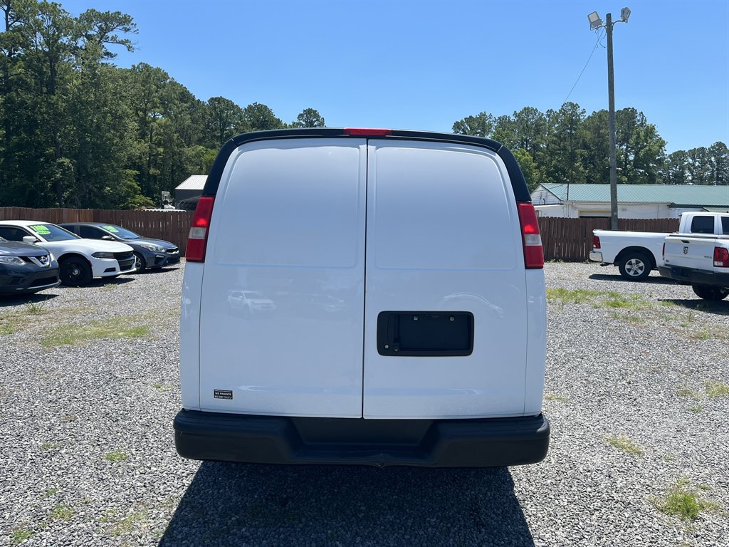 2018 Chevrolet Express - $15,995