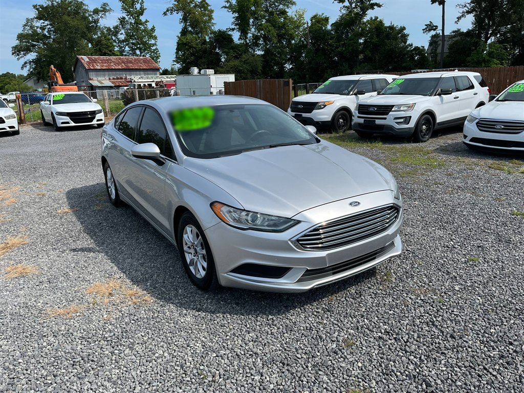 2017 Ford Fusion - $13,995