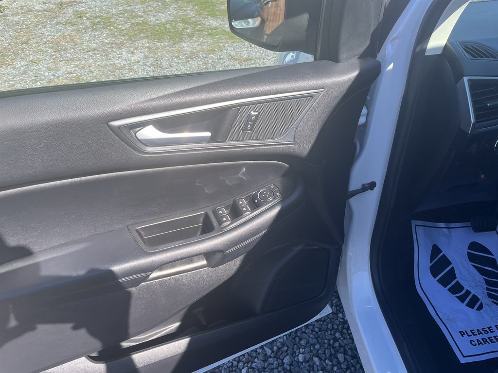 2021 Ford Edge - $15,995
