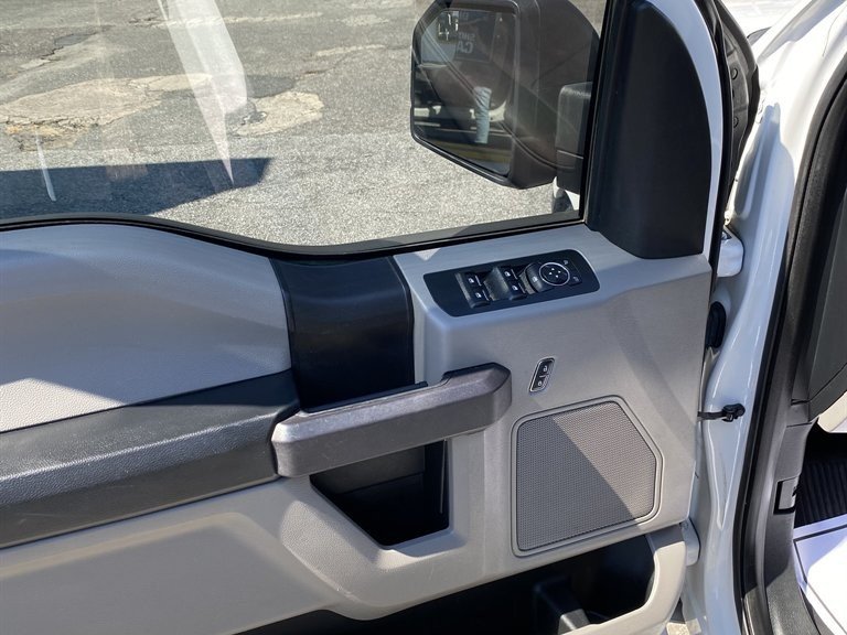 2018 Ford F-150 - $21,995