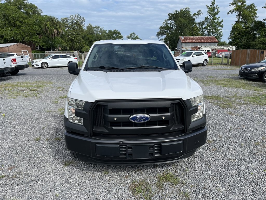2016 Ford F-150 - $14,995