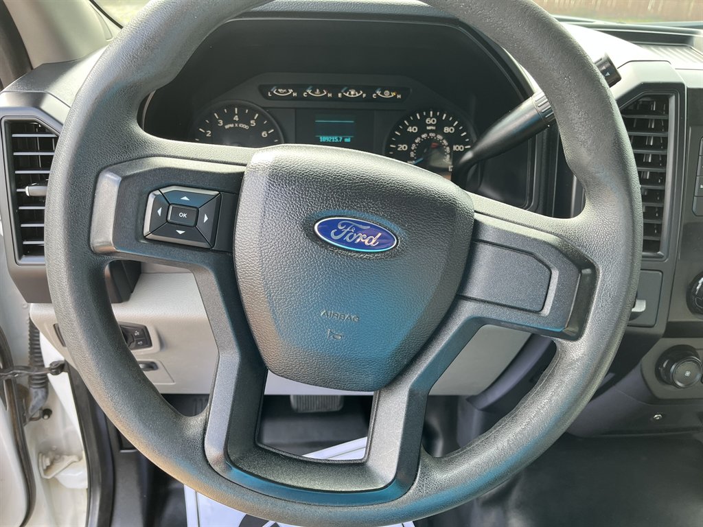 2016 Ford F-150 - $14,995