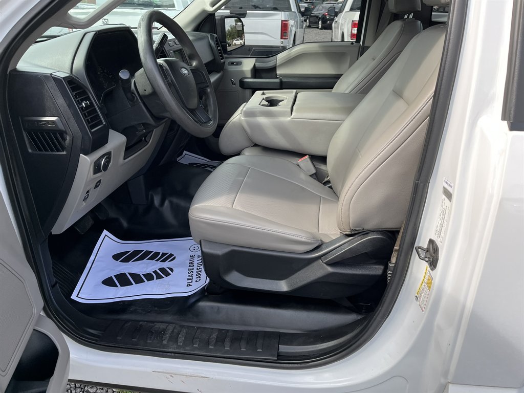 2016 Ford F-150 - $14,995