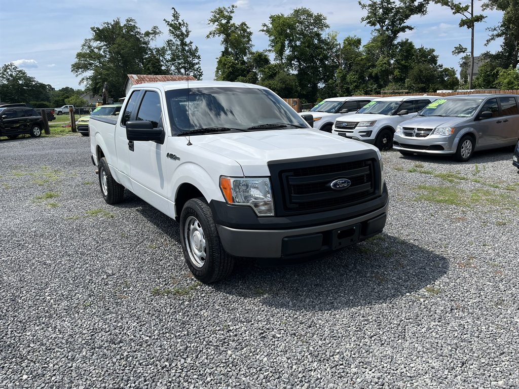 2014 Ford F-150 - $14,995