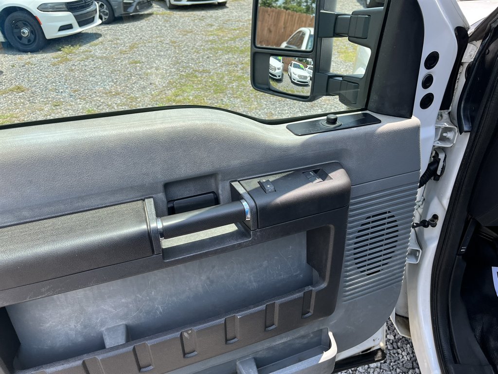 2012 Ford F-250 - $16,995