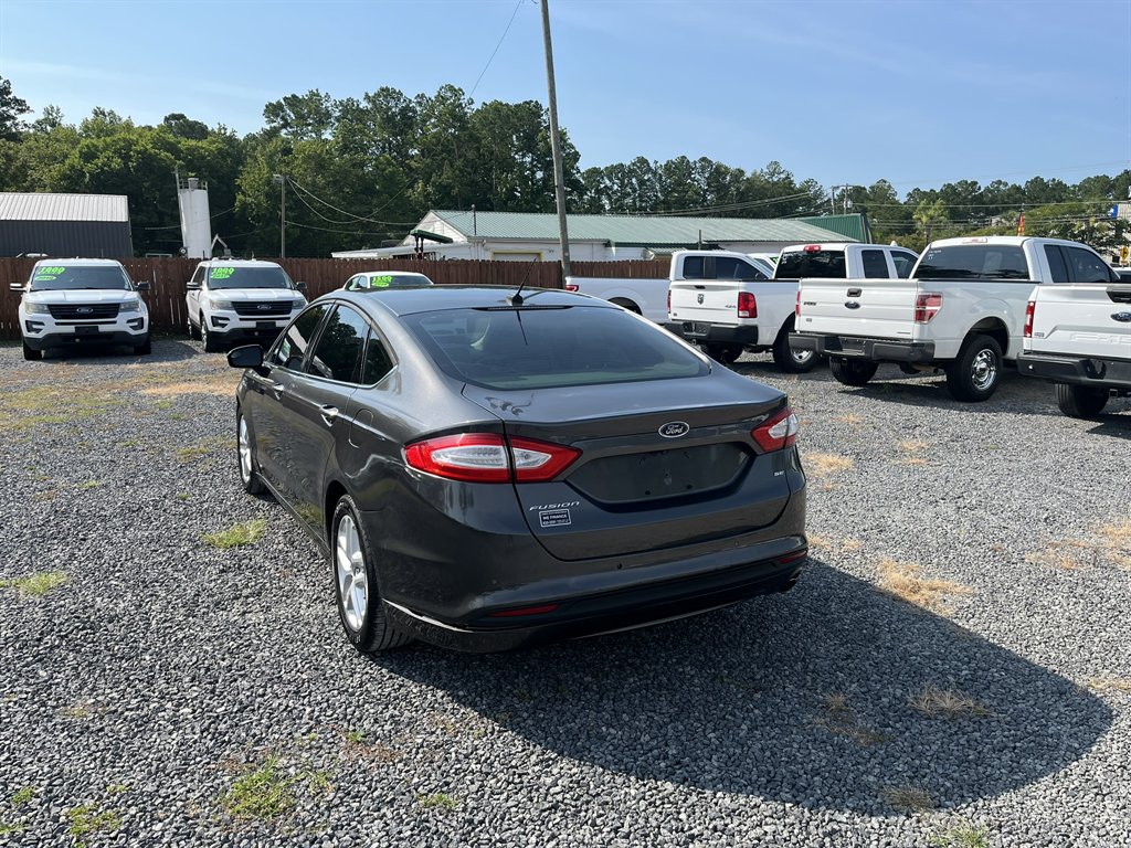2016 Ford Fusion - $11,995