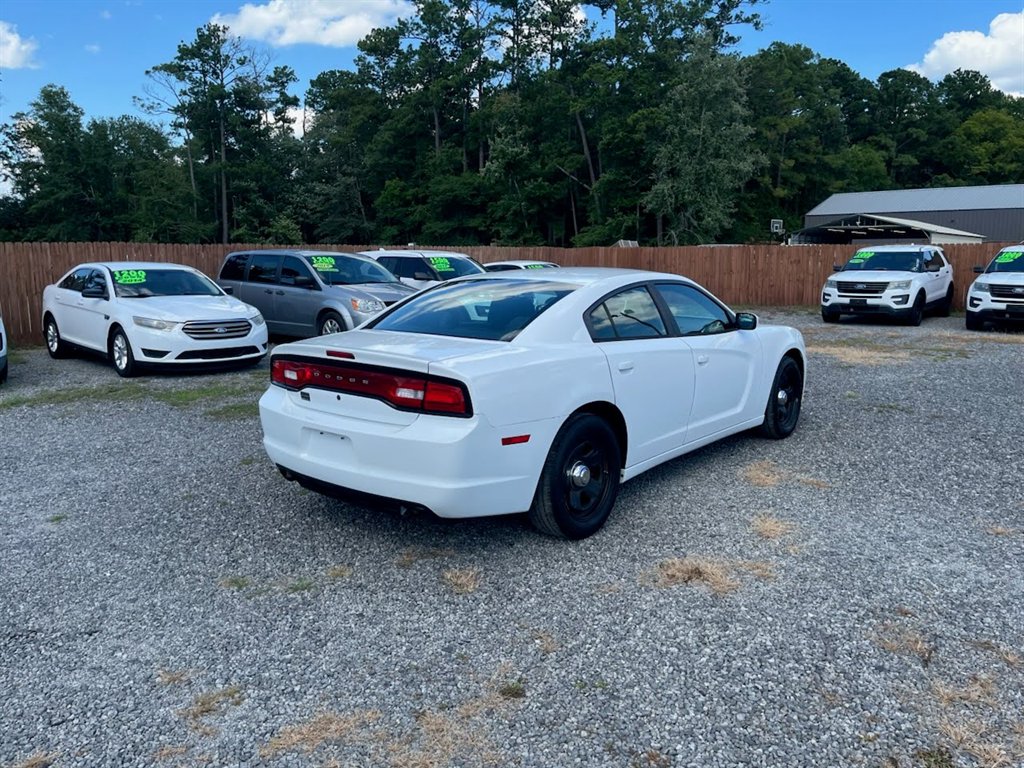 2014 Dodge Charger - $10,995