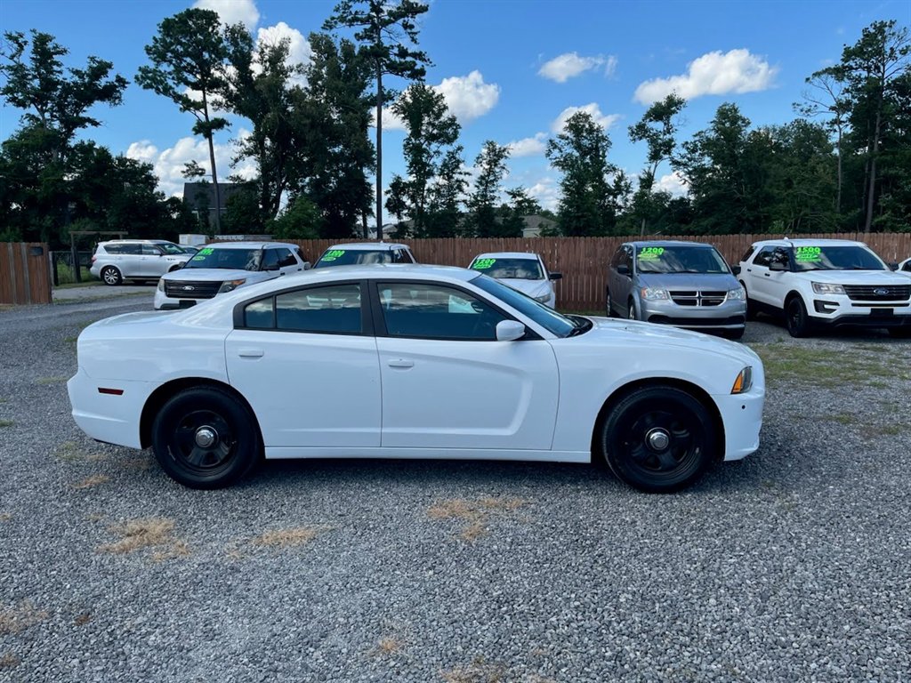 2014 Dodge Charger - $10,995