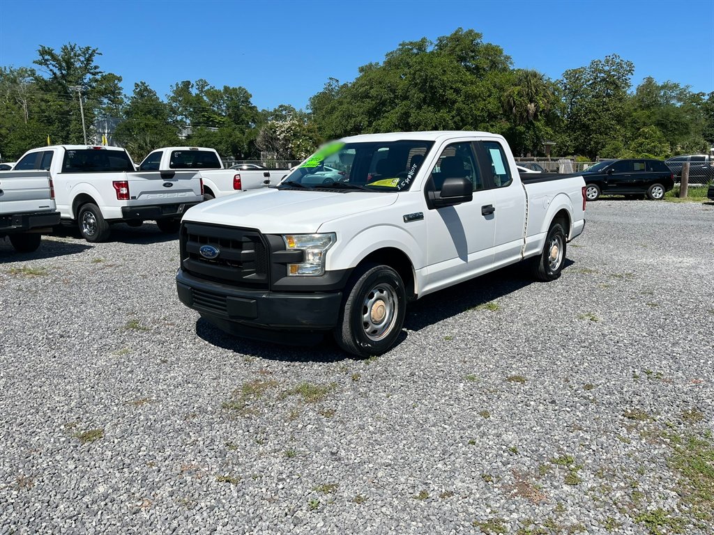 2015 Ford F-150 - $19,995
