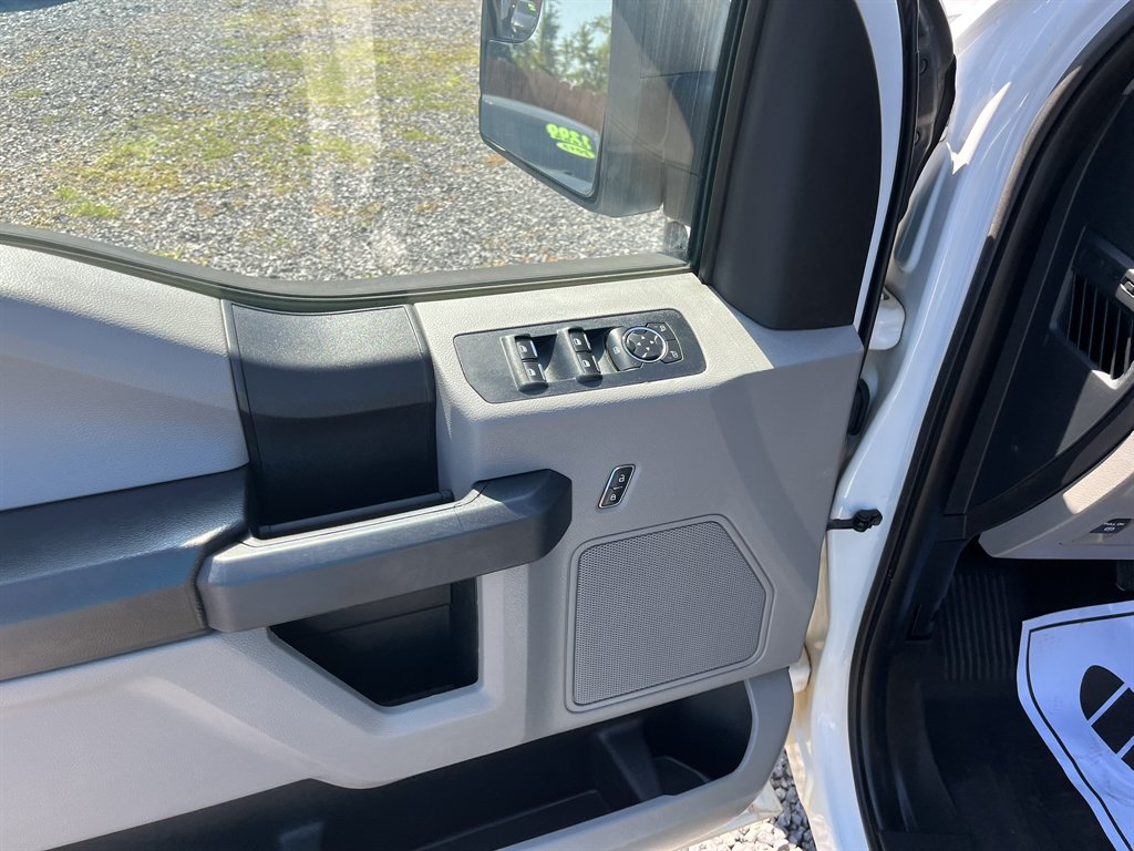 2015 Ford F-150 - $19,995