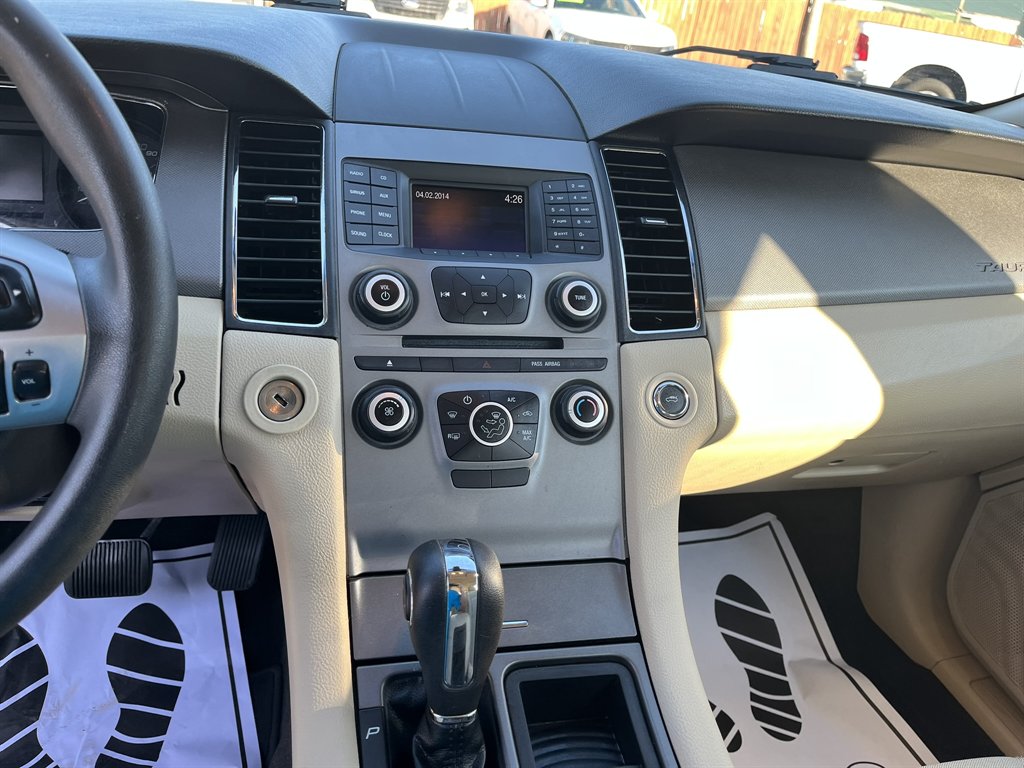 2016 Ford Taurus - $11,995