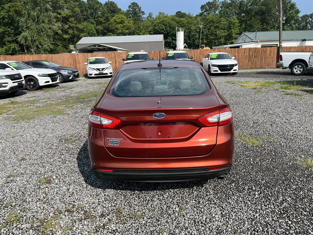 2014 Ford Fusion - $10,995
