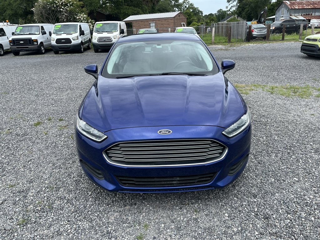 2016 Ford Fusion - $11,995