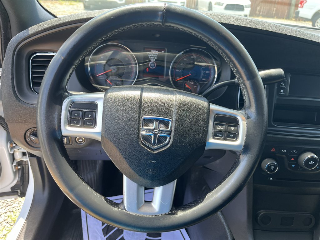 2013 Dodge Charger - $9,995