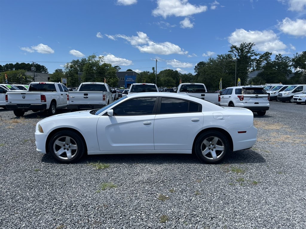 2013 Dodge Charger - $9,995