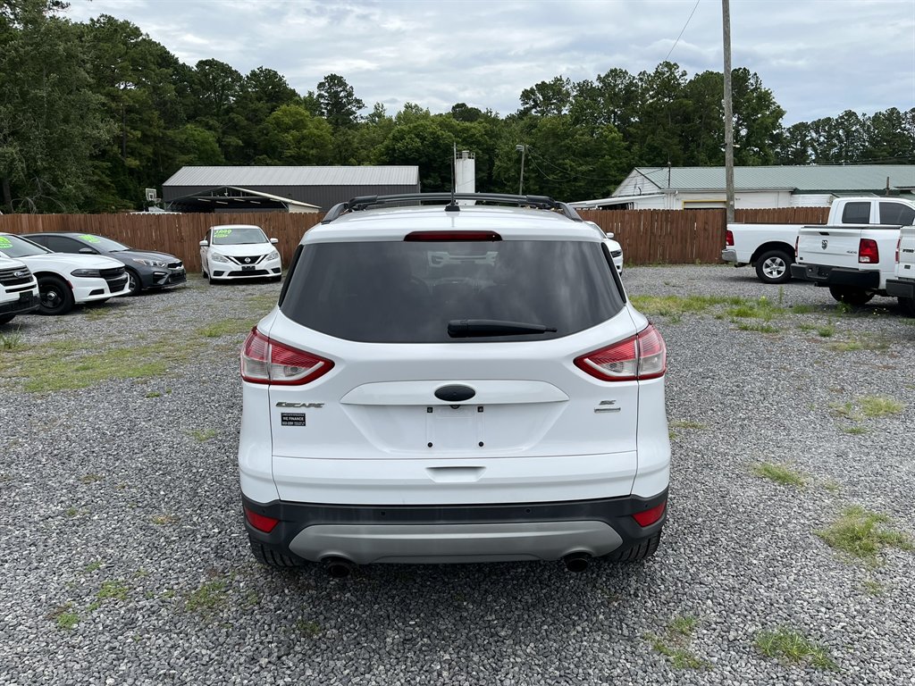 2015 Ford Escape - $9,995