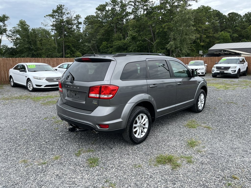 2013 Dodge Journey - $9,995