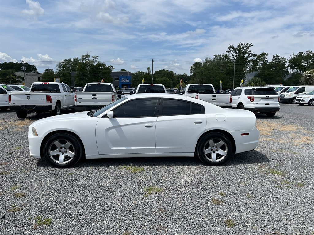 2013 Dodge Charger - $9,995