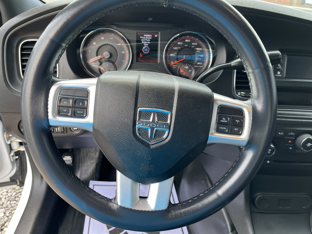 2013 Dodge Charger - $9,995