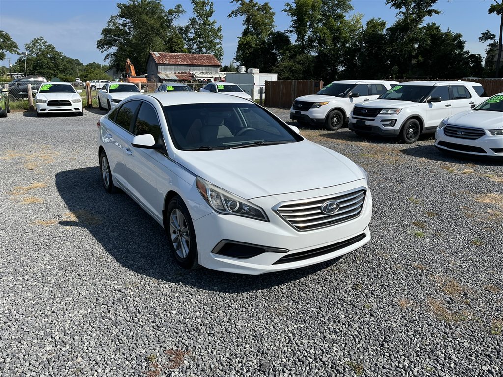 2016 Hyundai Sonata - $11,995