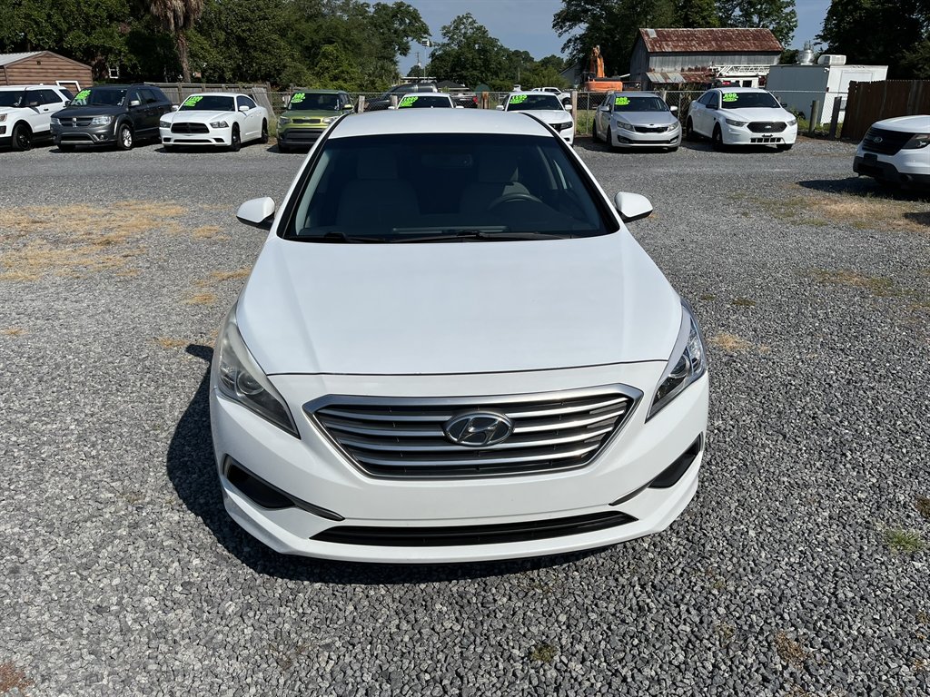 2016 Hyundai Sonata - $11,995
